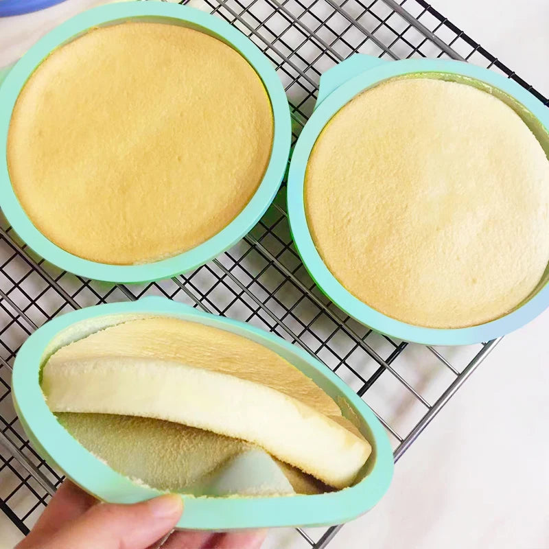 Eco-Friendly Silicone Round Cake Mold – Heat Resistant & Durable