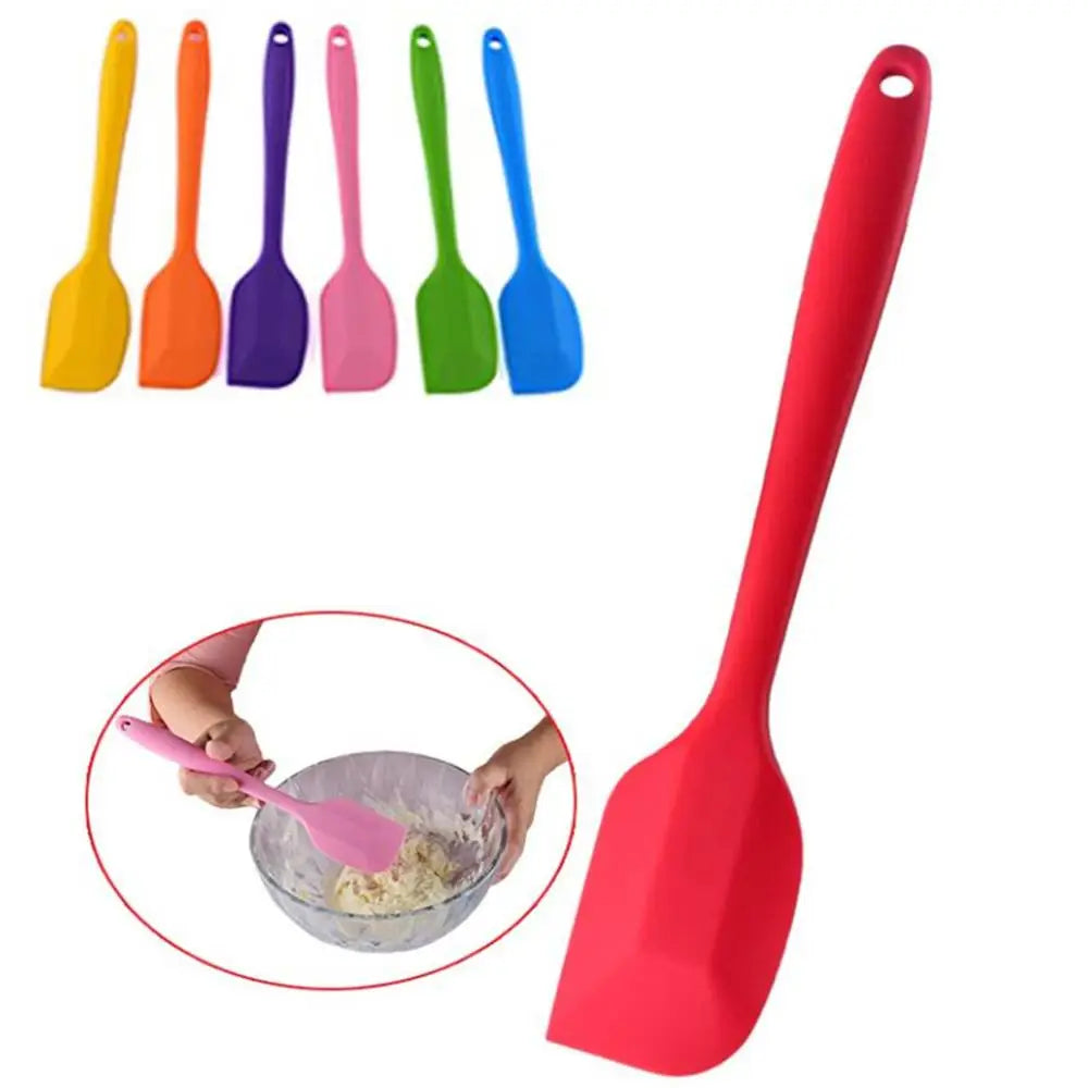 Silicone Pastry Spatula – Multi-Purpose Baking & Cake Smoother