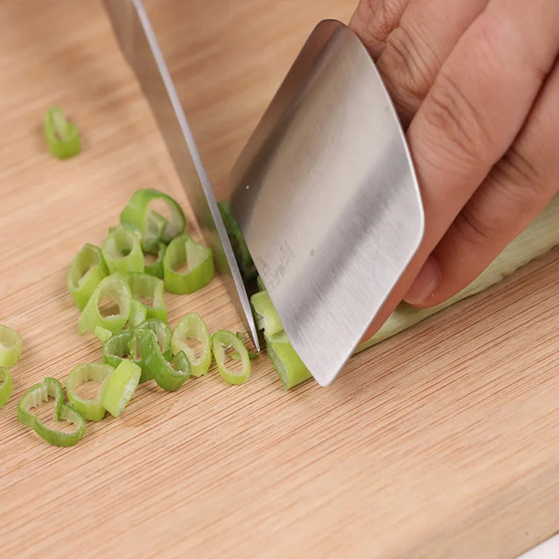 Stainless Steel Finger Guard – Safe Cutting & Slicing Kitchen Tool