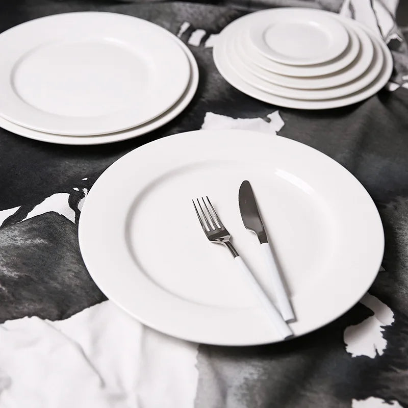 Round Ceramic Plate – Solid Porcelain Tableware for Home & Hotel
