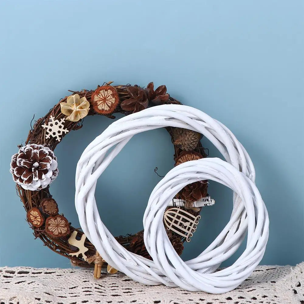 White Wicker Rattan Wreath Ornament Round Christmas Hanging Decor