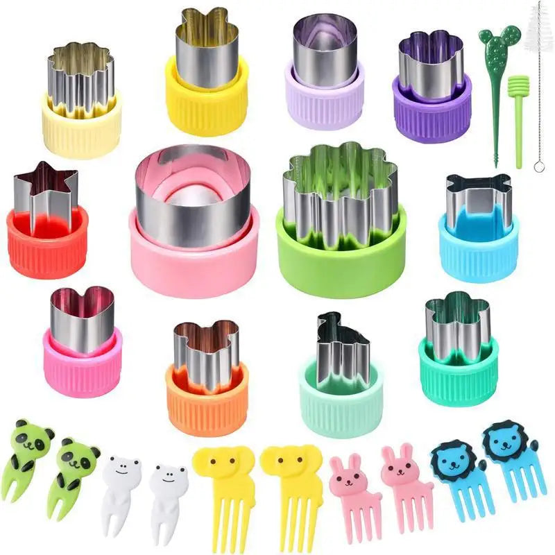 Stainless Steel Sandwich Cutter – Eco-Friendly & Durable Baking Tool