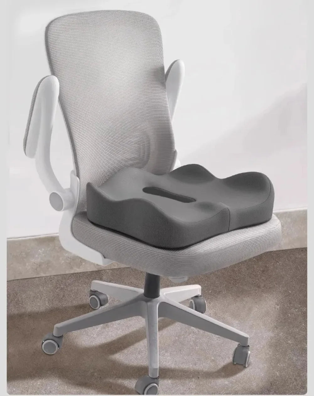 Memory Foam Coccyx Cushion – Ergonomic Seat Pad for Comfortable Sitting