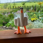 Funny Duck Middle Finger Resin Figurine Pastoral Home Garden Decor