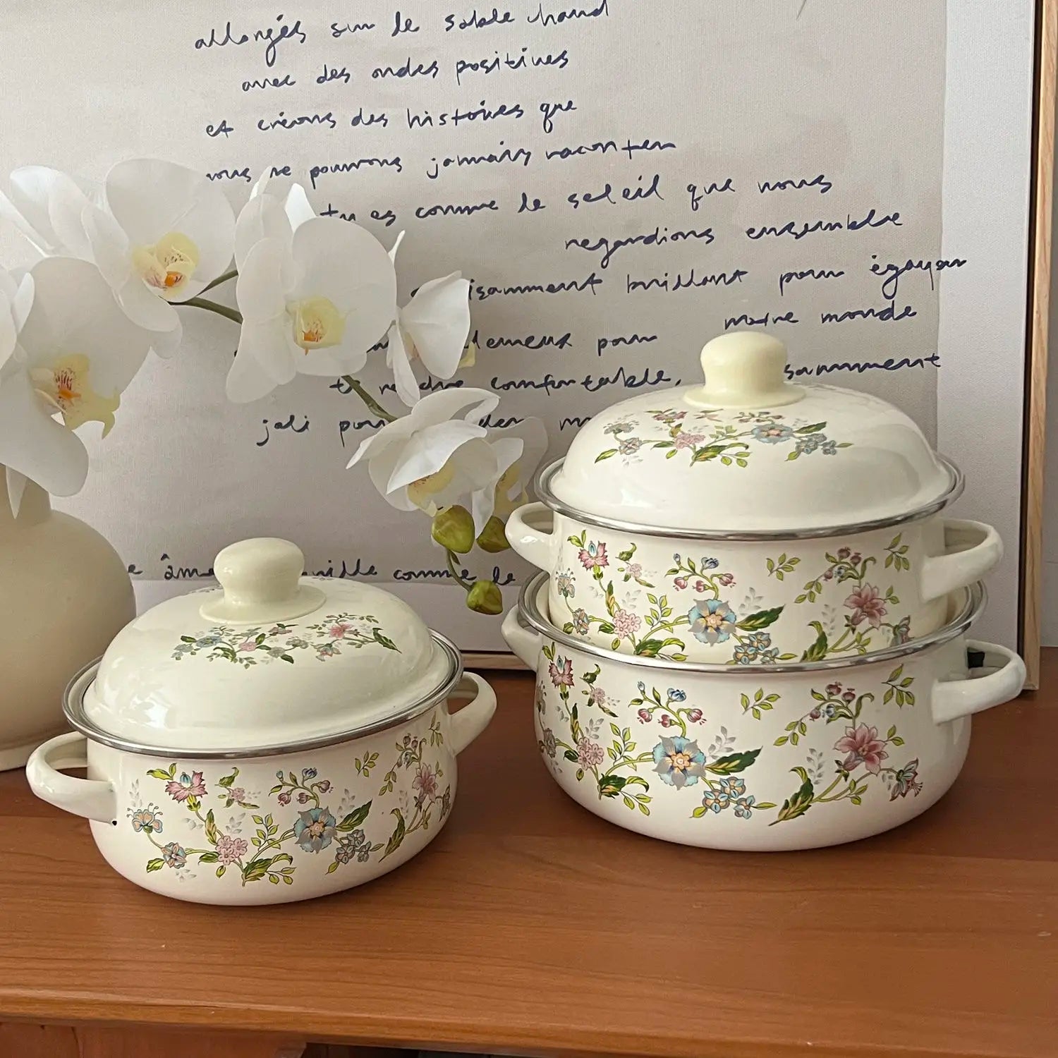 Eco-Friendly Porcelain Enameled Soup Pot – Durable & Multi-Purpose