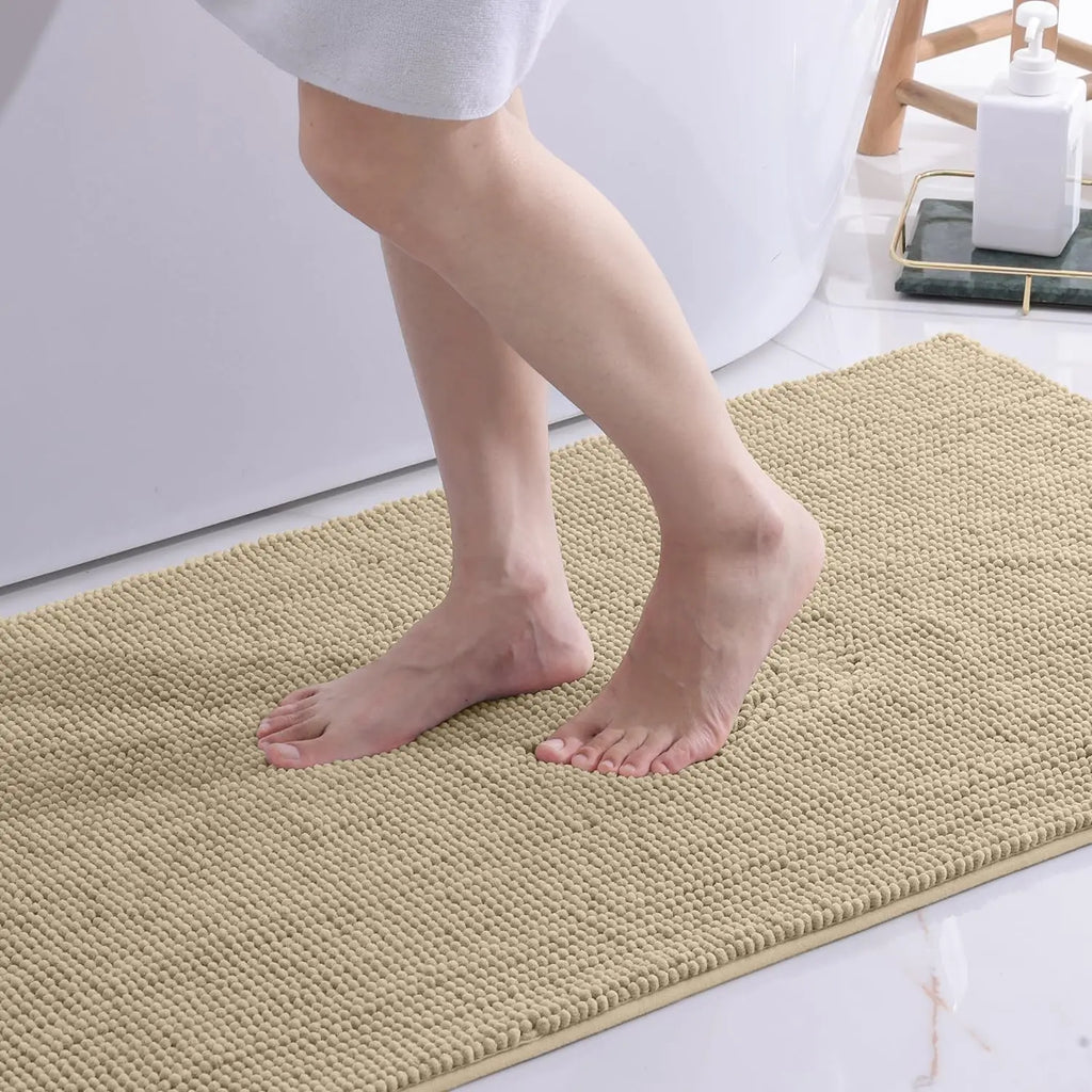 Homaxy Chenille Bathroom Mat – Non-Slip Dirt & Water Absorbent Microfiber Rug