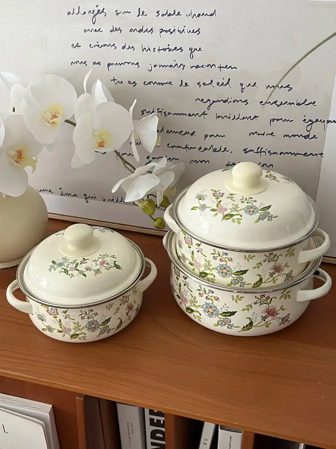 Eco-Friendly Porcelain Enameled Soup Pot – Durable & Multi-Purpose