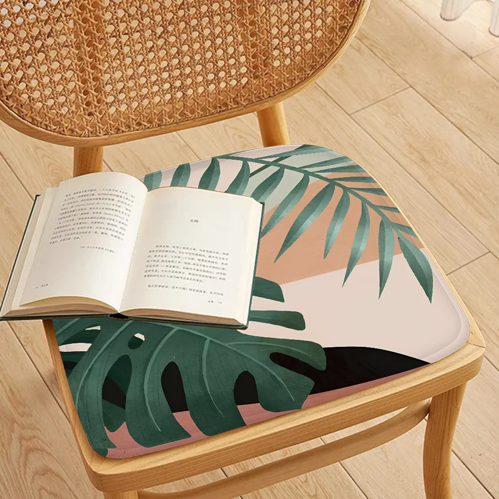 Palm Tree Leaves Printed Seat Cushion – Breathable & Anti-Slip Soft Pad