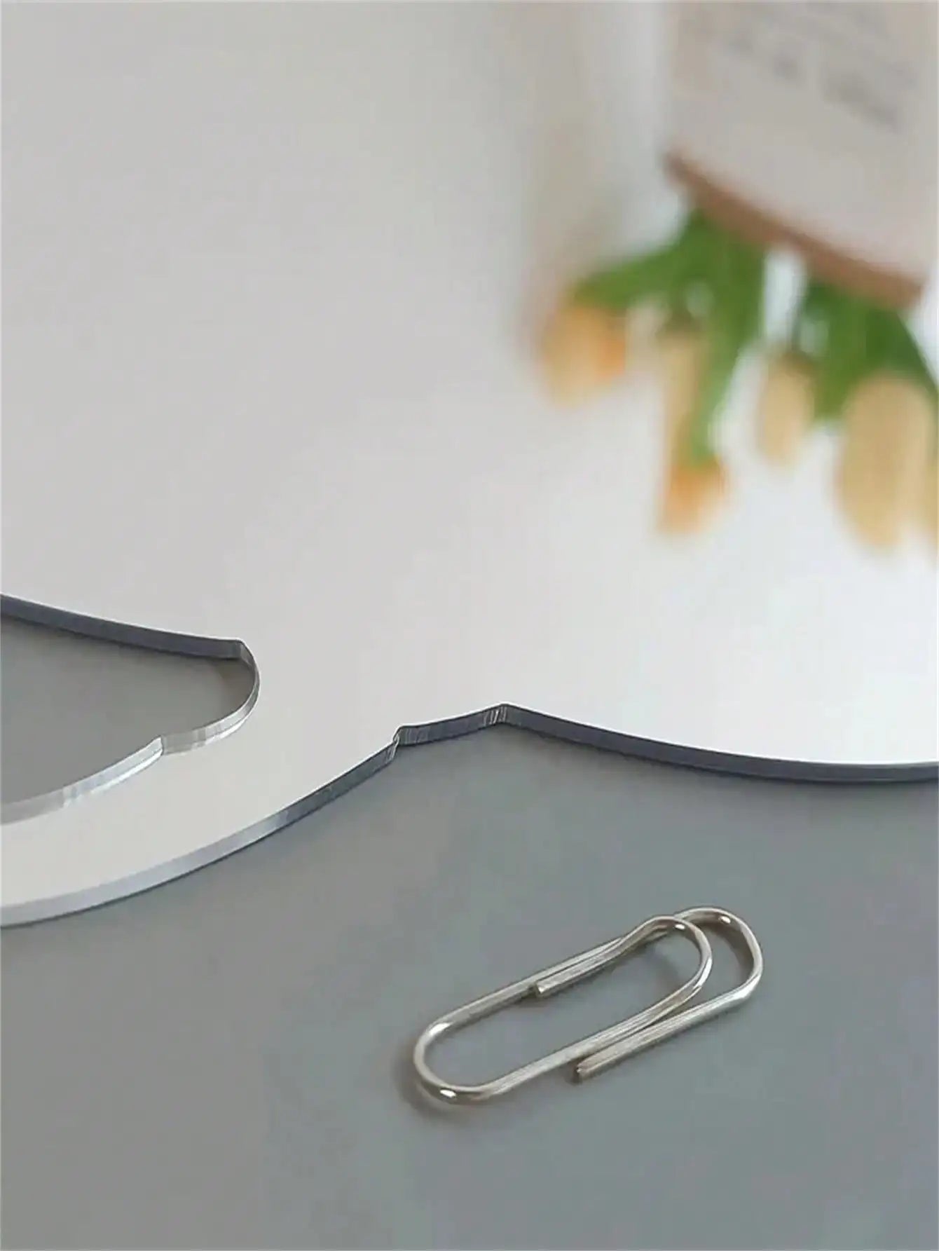 Cloud-Shaped Acrylic Shatterproof Mirror for Elegant Home Decor