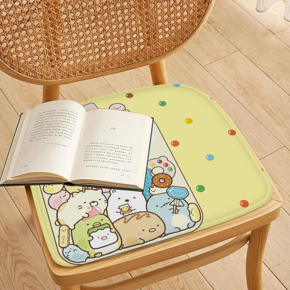 Cute Cartoon Seat Cushion Flannel Sponge Anti-Slip Breathable 40-50cm