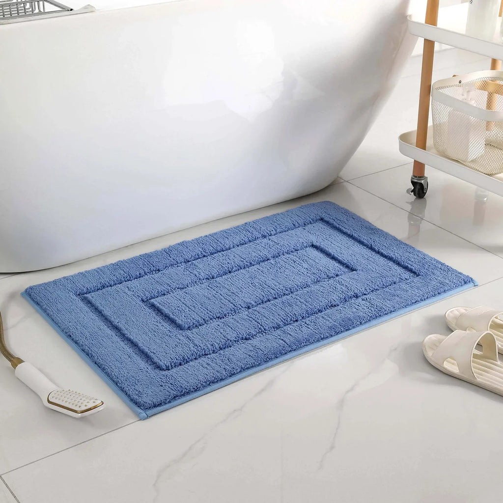Plush Back-Shaped Bathroom Floor Mat – Anti-Slip Absorbent Foot & Entrance Mat