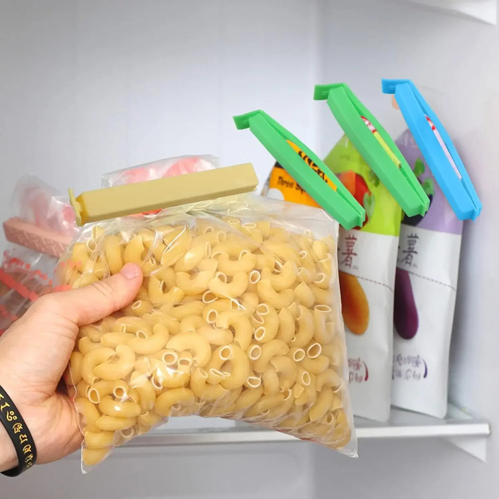 Plastic Bag Clips – Eco-Friendly & Folding Kitchen Clips (10pcs)