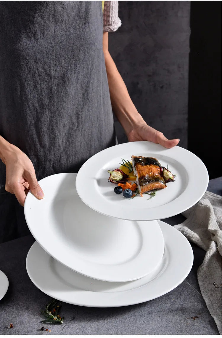 Round Ceramic Plate – Solid Porcelain Tableware for Home & Hotel