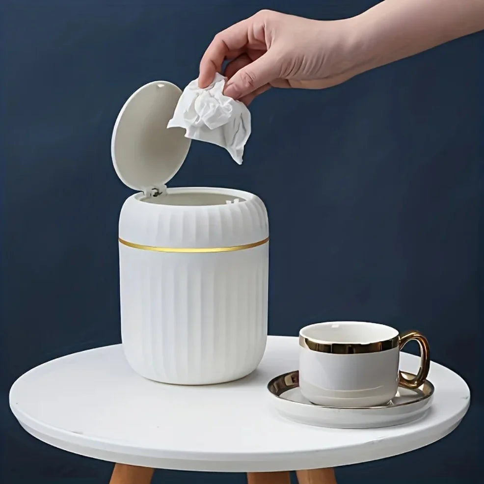 Mini Desktop Trash Can with Lid Durable Plastic Garbage Waste Bin for Office, Bedroom & Home