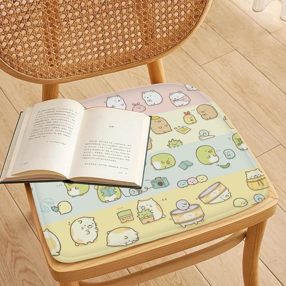 Cute Cartoon Seat Cushion Flannel Sponge Anti-Slip Breathable 40-50cm