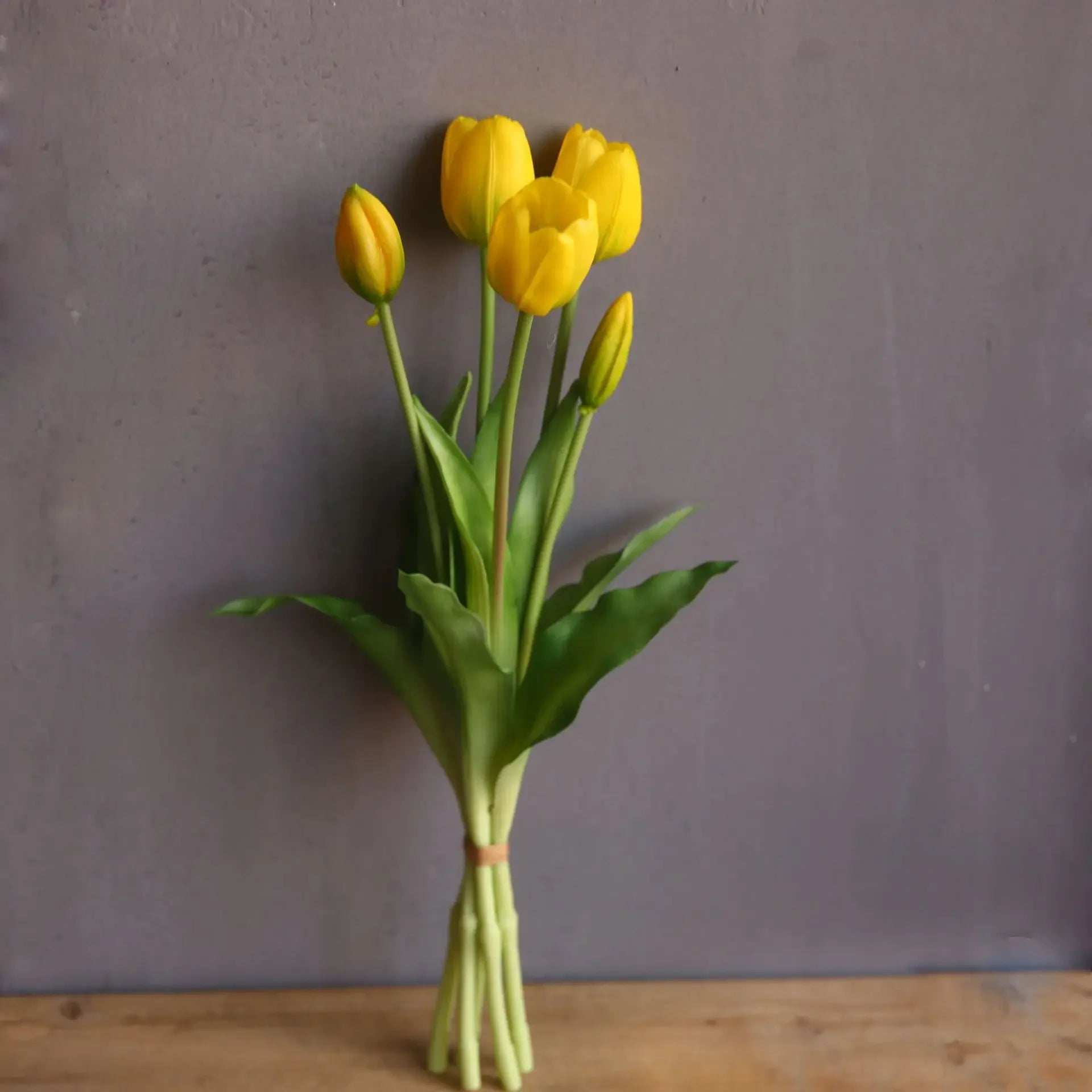 40cm Five-Headed Artificial Tulip Bouquet – Nordic Style