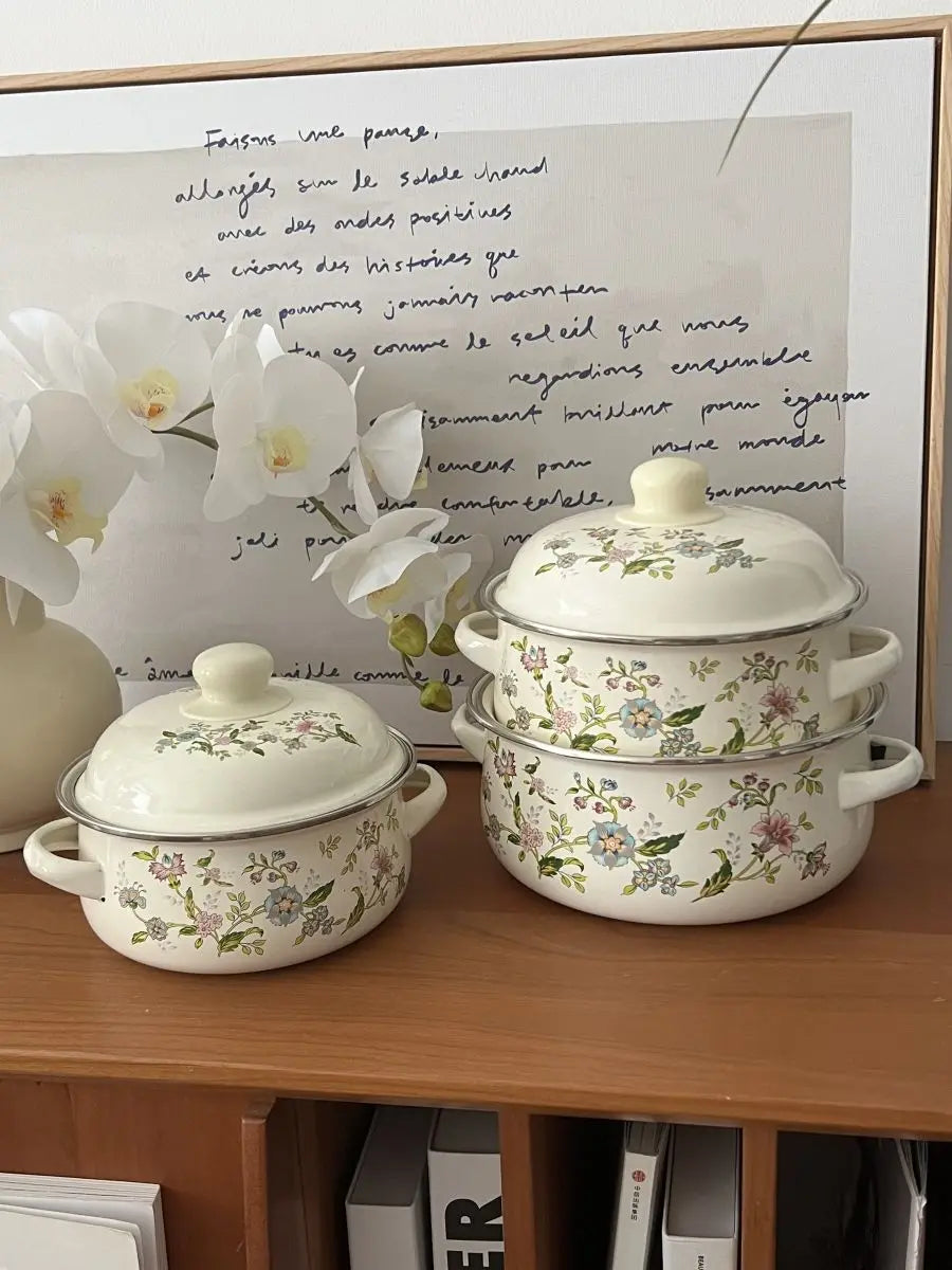 Eco-Friendly Porcelain Enameled Soup Pot – Durable & Multi-Purpose