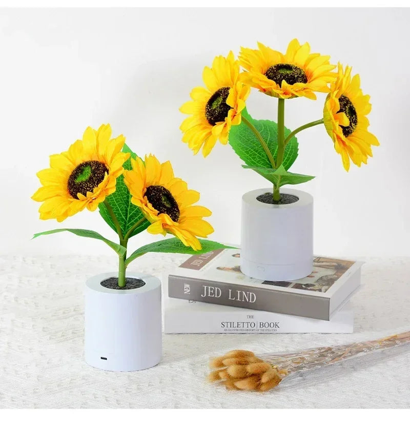 Sunflower LED Night Light – USB Warm Floral Bedside Lamp