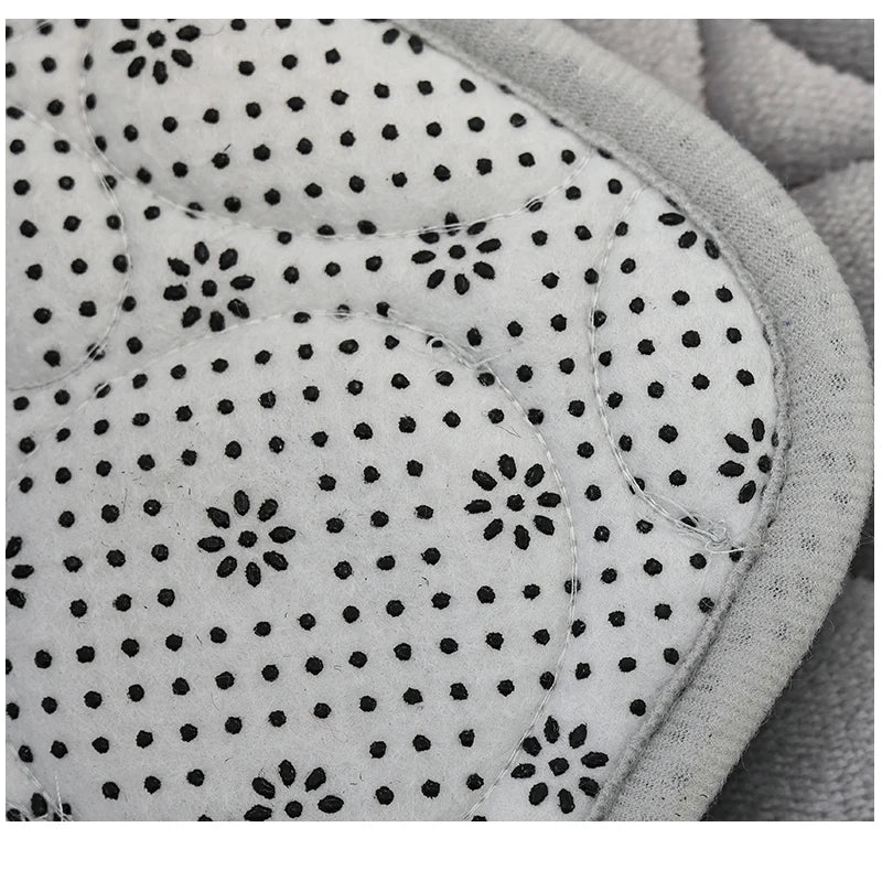 Embroidered Pebble Coral Velvet Bathroom Mat Set U-Shaped Absorbent Foot Rug Two-Piece
