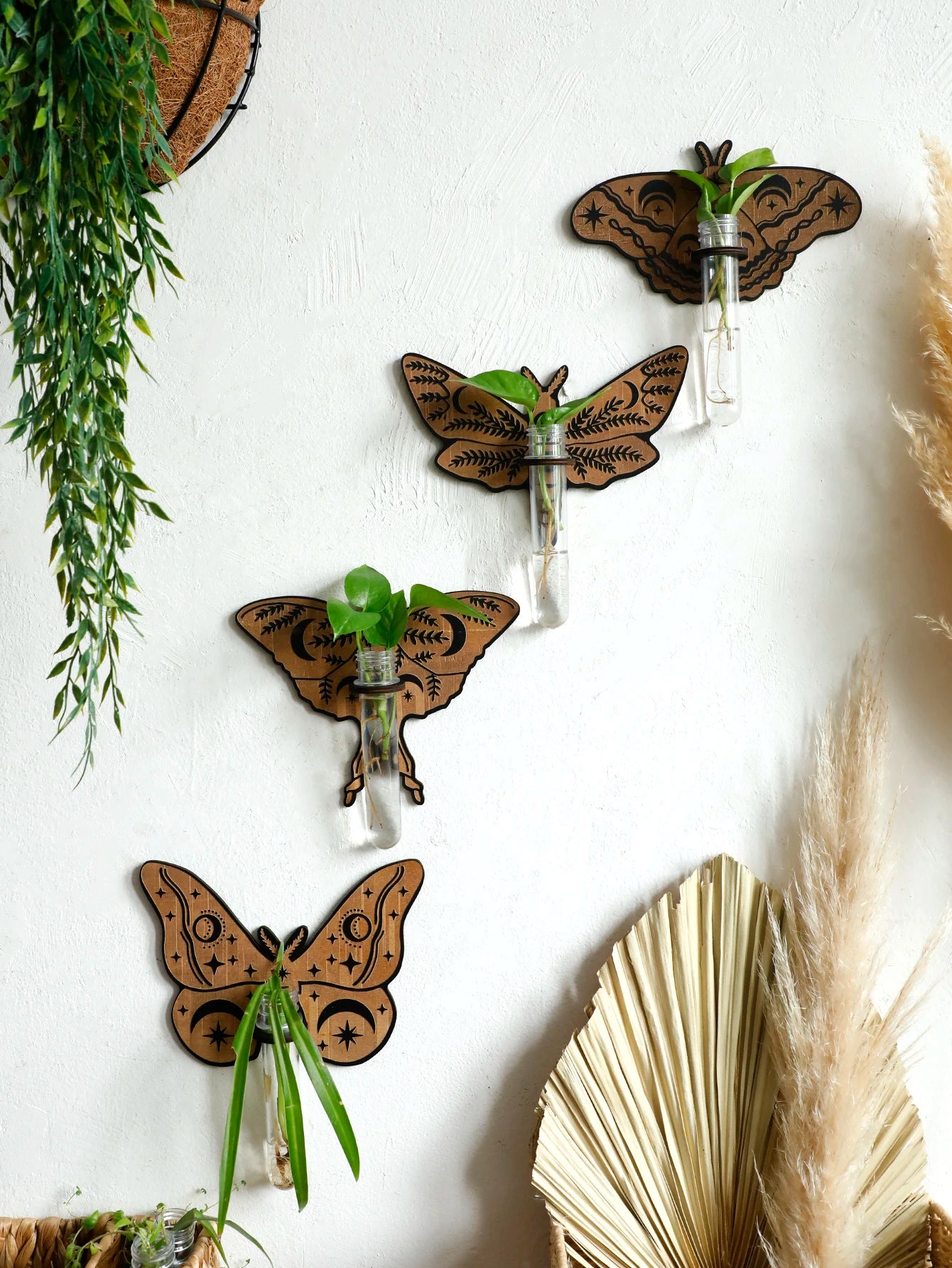 Wooden Butterfly Wall-Mounted Hydroponic Planter