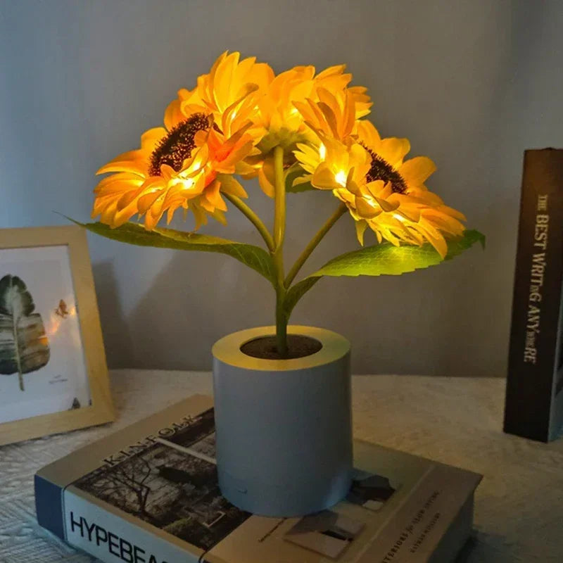 Sunflower LED Night Light – USB Warm Floral Bedside Lamp