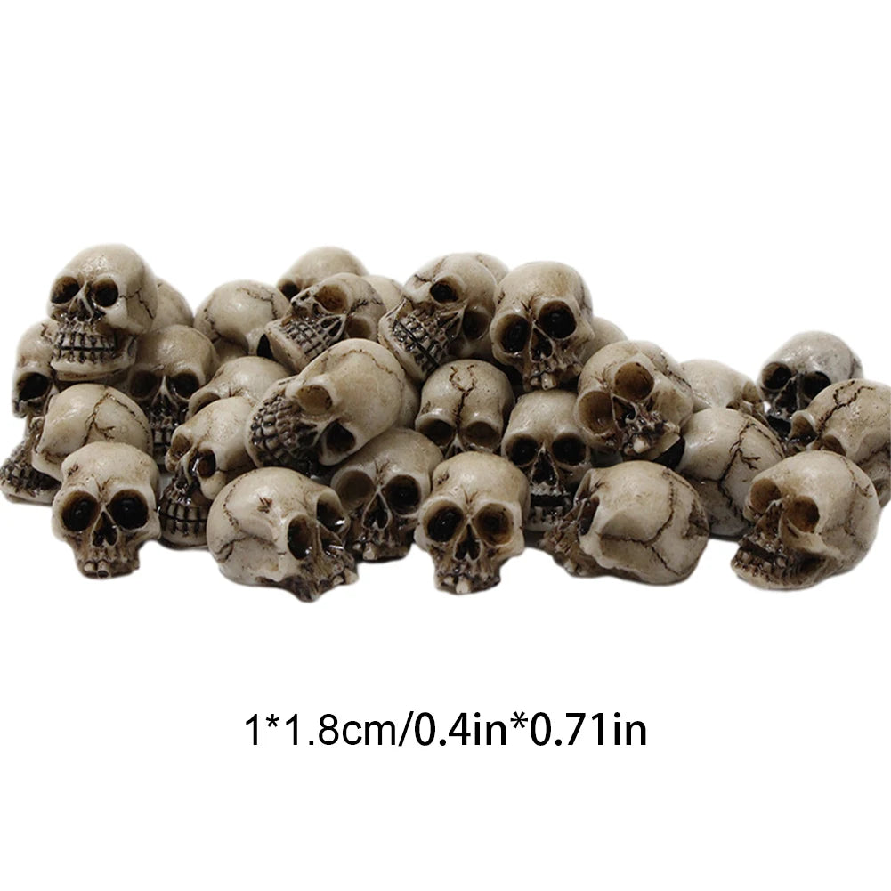 Mini Resin Figurines Small Craft Decorations 20-Piece Set for DIY Projects
