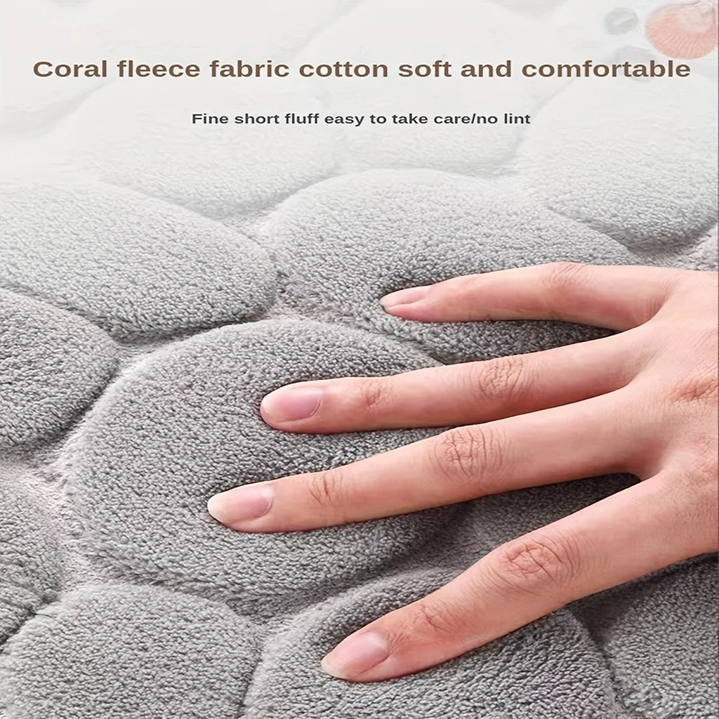 Curved Thickened Bathroom Mat – Absorbent Non-Slip Shower & Toilet Floor Mat