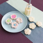 Mooncake Mold Set – Flower-Shaped Plastic Press for Baking & Fondant