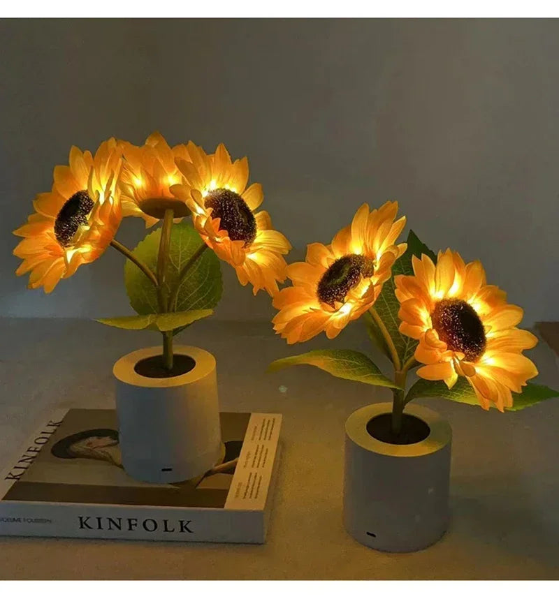 Sunflower LED Night Light – USB Warm Floral Bedside Lamp