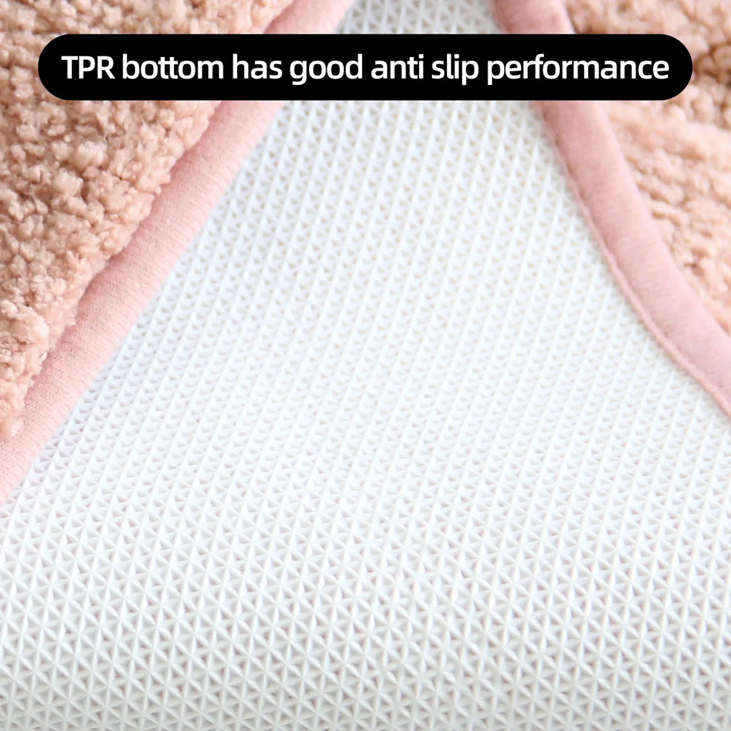 Plush Back-Shaped Bathroom Floor Mat – Anti-Slip Absorbent Foot & Entrance Mat