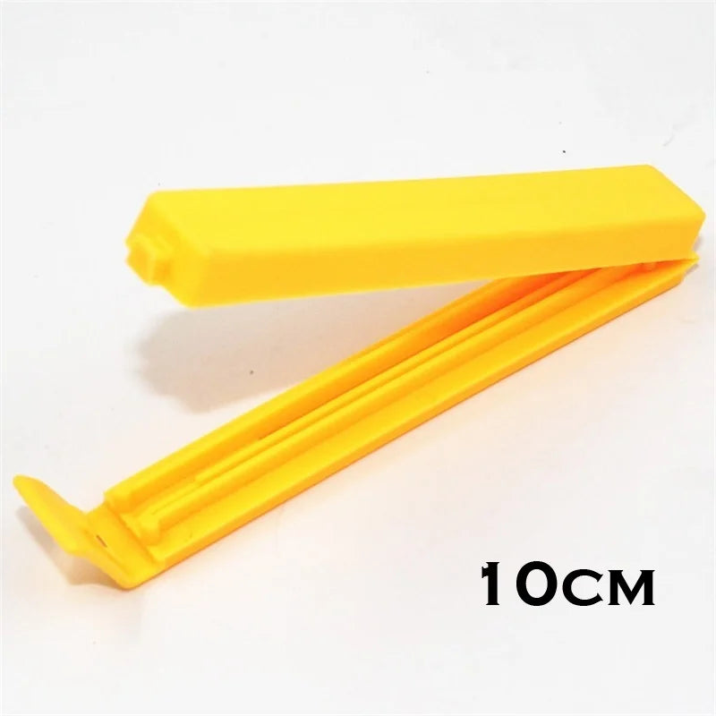 Plastic Bag Clips – Eco-Friendly & Folding Kitchen Clips (10pcs)
