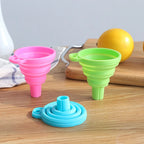 Folding Silicone Funnel – Mini Kitchen Oil & Liquid Dispenser