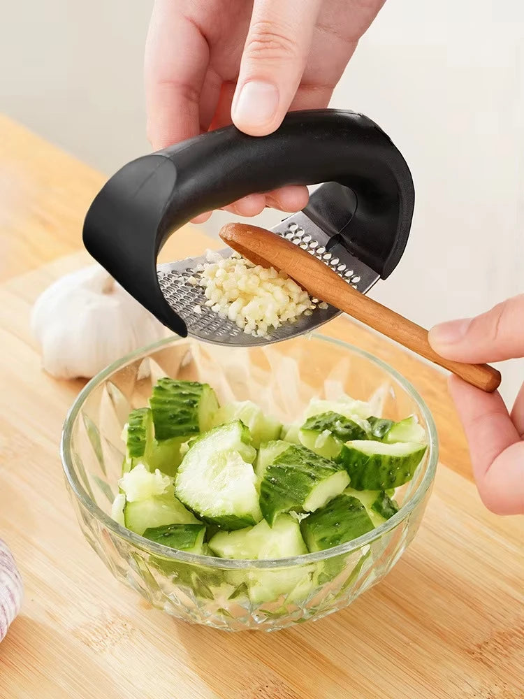 Stainless Steel Garlic Press – Handheld Garlic Crusher Tool
