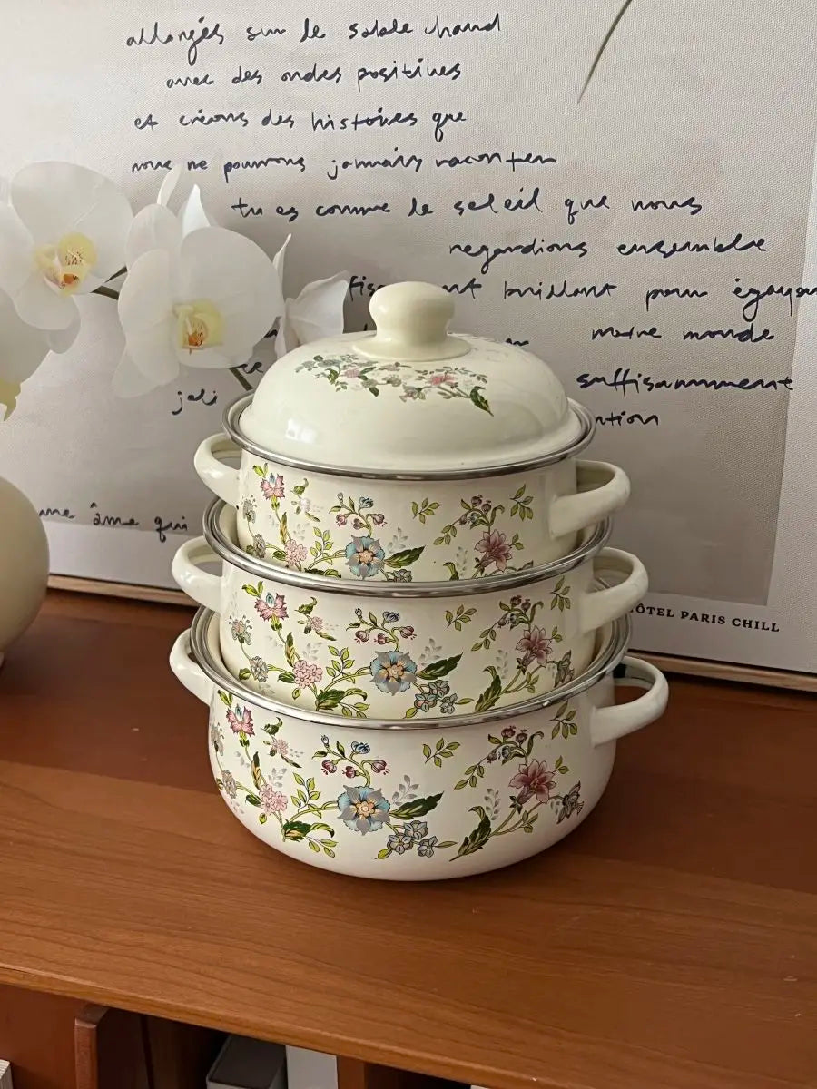 Eco-Friendly Porcelain Enameled Soup Pot – Durable & Multi-Purpose
